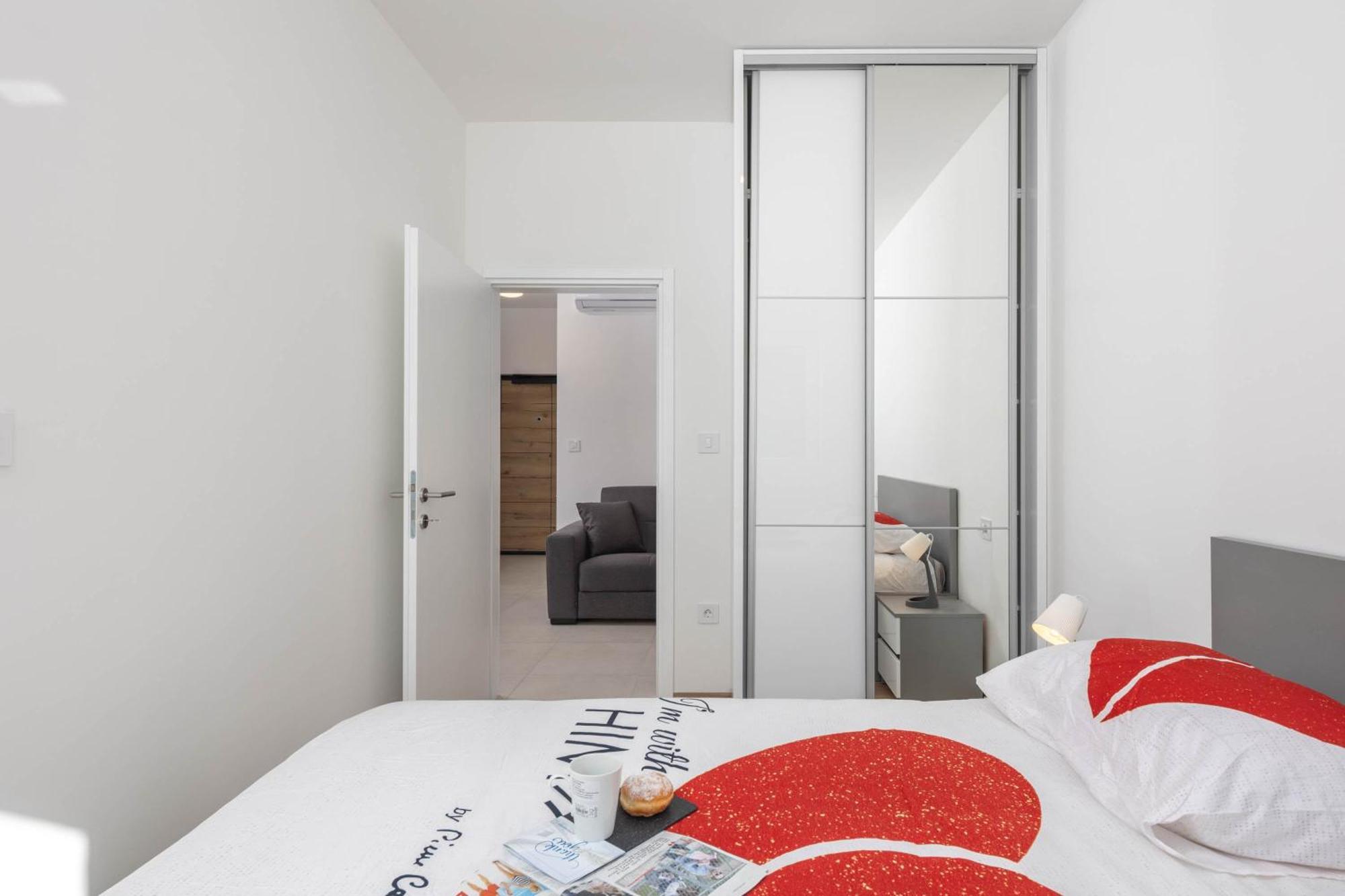 Seafront Villa Andrijana - Happy Rentals Plomin Bagian luar foto