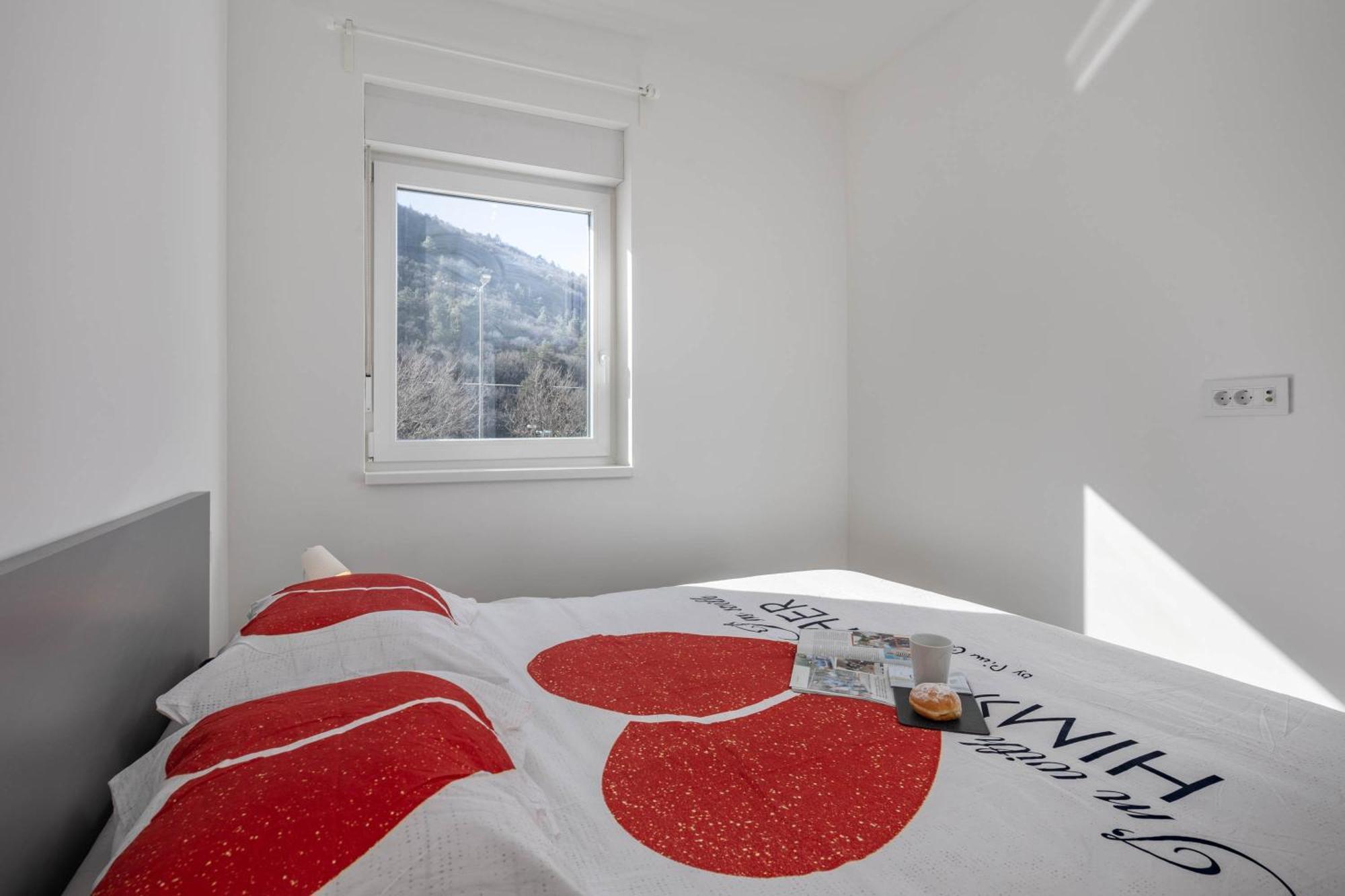 Seafront Villa Andrijana - Happy Rentals Plomin Bagian luar foto