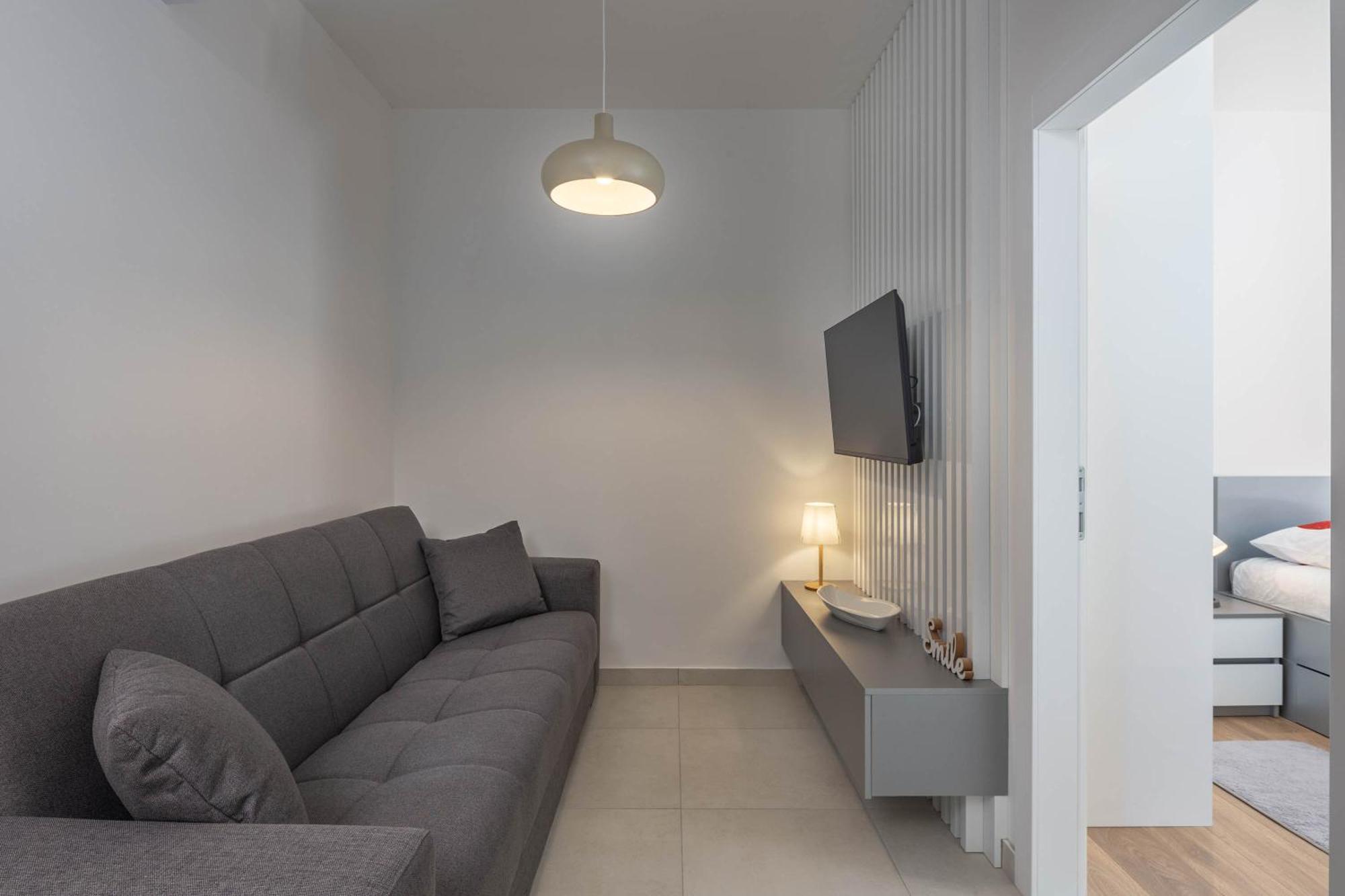 Seafront Villa Andrijana - Happy Rentals Plomin Bagian luar foto