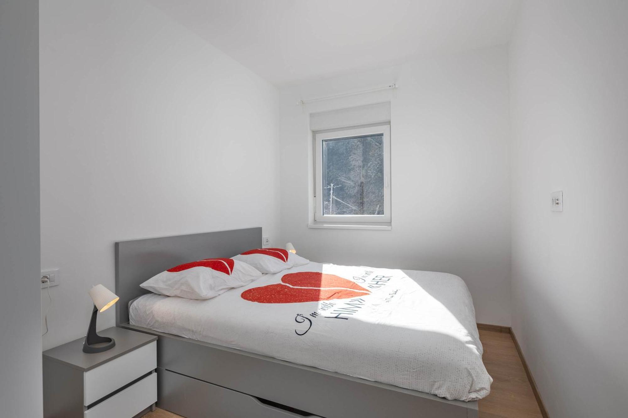 Seafront Villa Andrijana - Happy Rentals Plomin Bagian luar foto